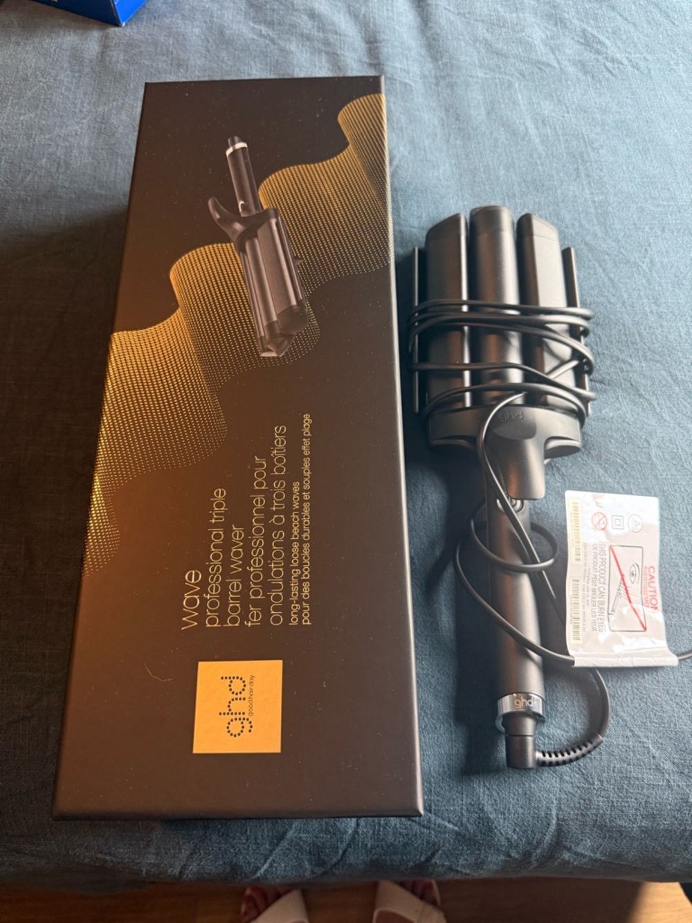 ghd Wave Professional Triple Barrel Styler – Black